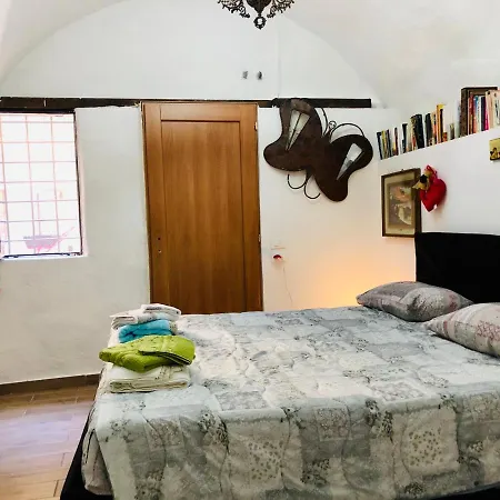 Bellissima Casa Del Carro A Bussana Vecchia San Remo